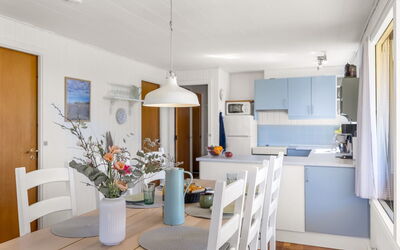 Toti - 500M from the Sea
