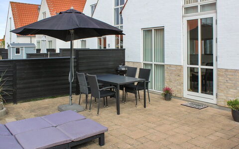 Gisken - 600M from the Sea: Toit, Maison, Zone Résidentielle, Domicile, Biens, Chalet, Conception