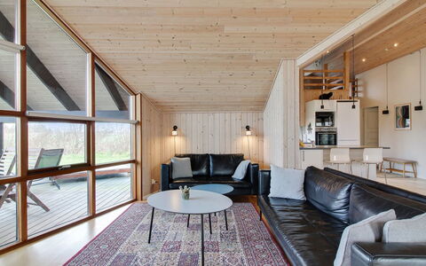 Harri - 850M from the Sea: Bois, Plafond, Sol, Design Intérieur, Sol, Parquet, Dur, Pièce, Salon, Luminaire