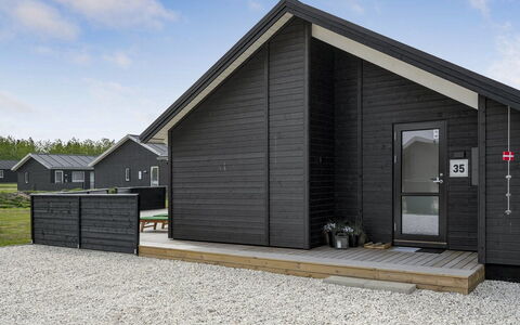 Ina - 1.2Km from the Sea: Siding, Chalet, Cabanon, Batiments Jardin, Planche, Cabane En Rondins