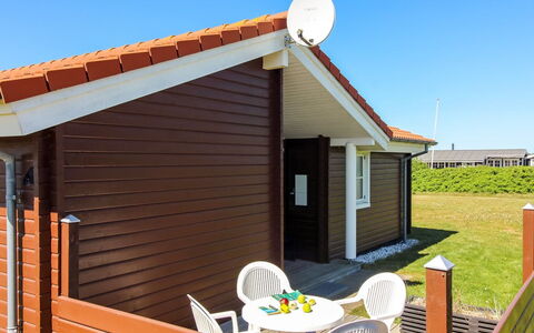 Armgard - 300M from the Sea: Maison, Domicile, Toit, Chalet, Lot Terre, Biens, Ferme, Village, Ferme