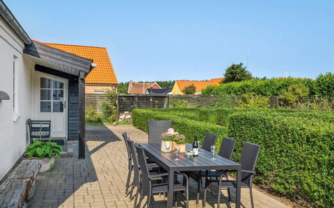 Pelagija - 900M from the Sea: Mobilier De Jardin, Tableau De Plein Air, Ombre, Chaise, Aménagement Paysager, Patio, Dalle, Table Cuisine Et Salle A Manger, Eco Hôtel, Plante D'Appartement
