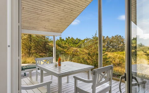 Elna - 400M from the Sea: Bois, Porche, Sol, Plate-Forme, Dur, Domicile, Chaise, Planche, Parquet, Tache De Bois