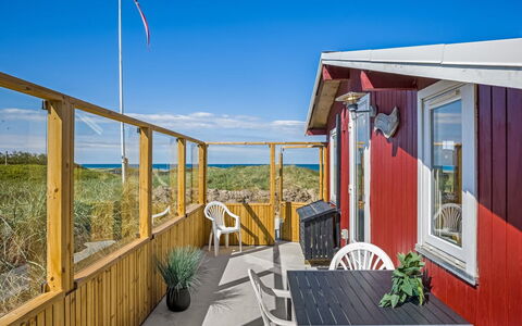 Marius - 200M from the Sea: Bois, Maison, Chalet, Domicile, Toit, Zone Rurale, Siding, Cabane En Rondins, Batiments Jardin, Dur