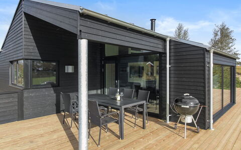 Vanamo - 300M from the Sea: Bois, Domicile, Porche, Plate-Forme, Dur, Toit, Tache De Bois, Parquet, Eco Hôtel
