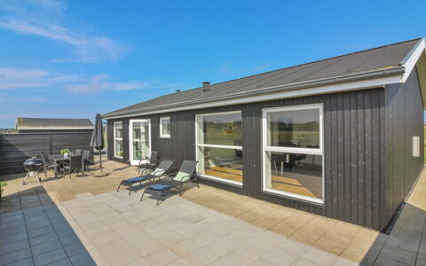 Siger - 1.6Km from the Sea: Bois, Domicile, Porche, Plate-Forme, Dur, Toit, Tache De Bois, Parquet, Eco Hôtel
