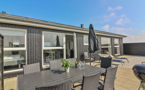 Siger - 1.6Km from the Sea: Bois, Domicile, Porche, Plate-Forme, Dur, Toit, Tache De Bois, Parquet, Eco Hôtel