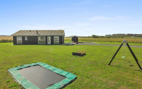 Siger - 1.6Km from the Sea: Bois, Domicile, Porche, Plate-Forme, Dur, Toit, Tache De Bois, Parquet, Eco Hôtel