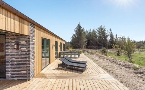 Anie - 950M from the Sea: 