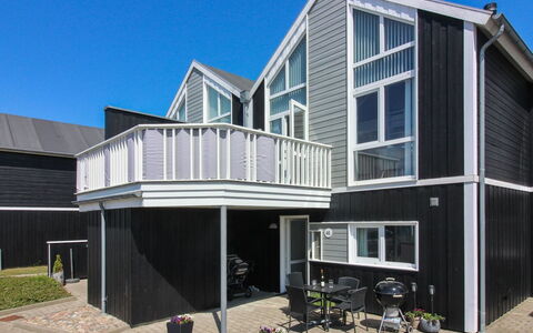 Adna - 700M from the Sea: Piscine, Mobilier De Jardin, Meubles, Recours, Dalle, Eco Hôtel, Ombre, Chaise, Loisir, Biens