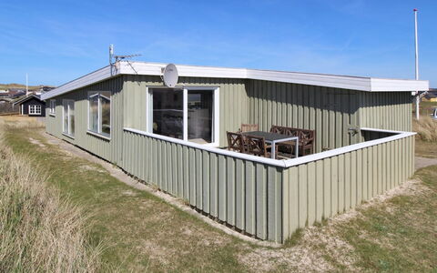 Dyveke - 220M from the Sea: Toit, Lot Terre, Chalet, Domicile, Zone Rurale, Cabanon, Siding, Batiments Jardin, Cabane En Rondins, Cabane
