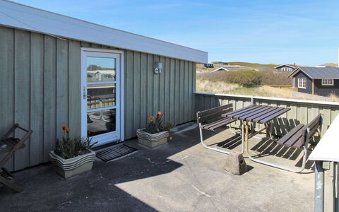 Dyveke - 220M from the Sea: Toit, Lot Terre, Chalet, Domicile, Zone Rurale, Cabanon, Siding, Batiments Jardin, Cabane En Rondins, Cabane