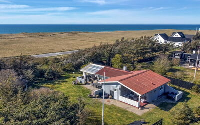 Henryette - 200M from the Sea