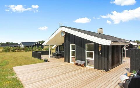 Mayke - 900M from the Sea: Plafond, Sol, Design Intérieur, Sol, Composite, Meubles, Recours, Hôtel, Conception, Daylighting