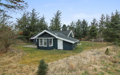Vaska - 550M from the Sea