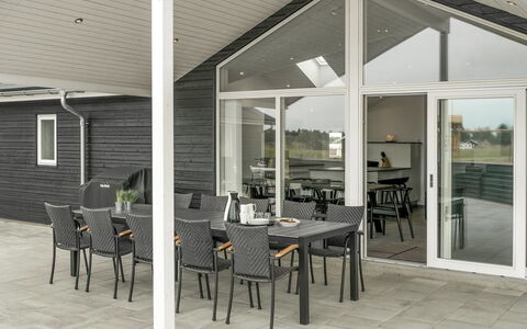 Fegge - 1.5Km from the Sea: Toit, Maison, Domicile, Chalet, Siding, Biens, Allée, Batiments Jardin, Cour, Cabanon