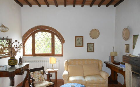 Casa Banditello: Table, Meubles, Propriété, Bâtiment, Bois, Cadre, Plante, Fenêtre, Design Intérieur, Canapé