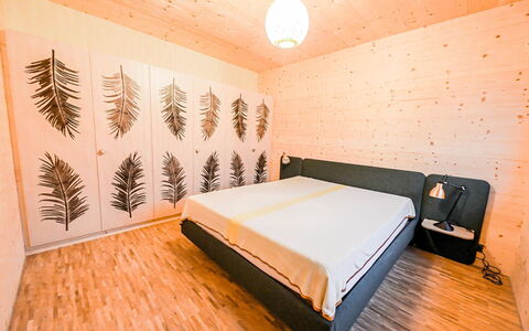 Weisshorn (Og + Dg Südwest): Bâtiment, Confort, Bois, Design Intérieur, Sol, Sol, Maison, Dur, Lit, Teintes Et Ombres