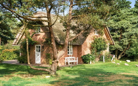 Ariela - 1.1Km from the Sea: À Déchaumer, Chalet, Maison, Toit, Domicile, Ferme, Cabane, Biens, Village