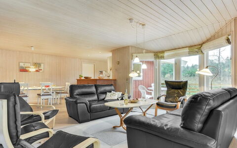 Harthwik - 1Km from the Sea: Maison, Domicile, Toit, Chalet, Lot Terre, Biens, Ferme, Village, Ferme