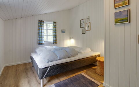 Tirsa - 3.9Km from the Sea: Bois, Plafond, Sol, Sol, Chambre, Design Intérieur, Lit, Domicile, Pièce, Literie