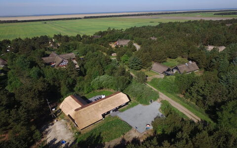 Ellanor - 1Km from the Sea: Paysage, Toit, Lot Terre, Zone Rurale, Plaine, Chalet, Vue Du Ciel, Plantation, Photographie Aérienne, Biens