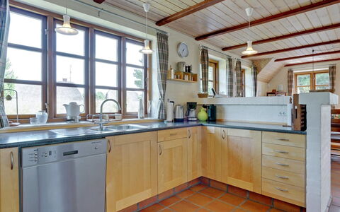 Siegried - 2.2Km from the Sea: Cuisine, Meubles, Bois, Sol, Cabinetry, Comptoir, Design Intérieur, Appareil De Cuisine, Plafond, Luminaire Plomberie