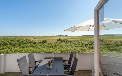Maura - 2.3Km from the Sea: 