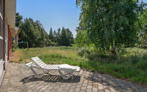 Mojag - 1Km from the Sea: Herbe, Arbuste, Maison, Jardin, Domicile, Chalet, Lot Terre, Pelouse, Couverture De Sol