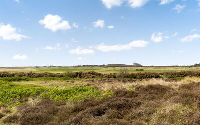 Aswith - 2.3Km from the Sea
