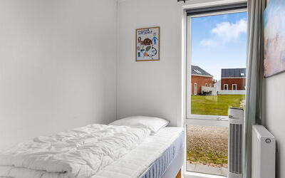 Aswith - 2.3Km from the Sea