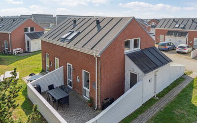 Byriel - 2.3Km from the Sea