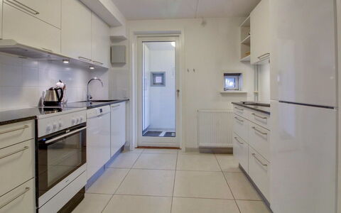 Daya - 2.3Km from the Sea: Appareil De Cuisine, Cuisine, Sol, Comptoir, Design Intérieur, Principaux Appliance, Sol, Plafond, Cabinetry, Pièce