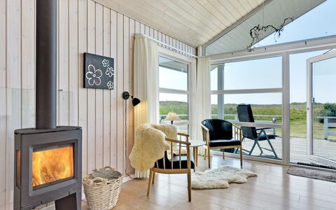 Chrisse - 550M from the Sea: Chalet, Cabanon, Cabane, Ferme, Prairie, Cabane, Grange, Cabane En Rondins, Batiments Jardin