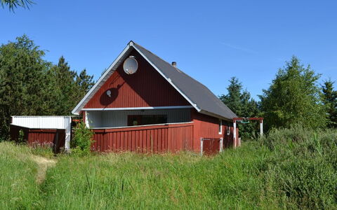 Kabbi - 2.6Km from the Sea: Bâtiment, Maison, Fenêtre, Domicile, Toit, Zone Résidentielle, Arbuste, Chalet, Lot Terre
