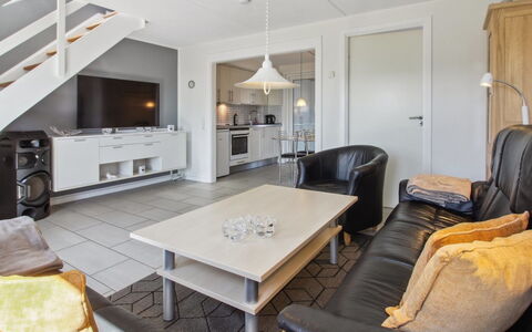 Faidra - 2.5Km from the Sea: Sol, Plafond, Sol, Design Intérieur, Canapé, Meubles, Salon, Appartement, Pièce