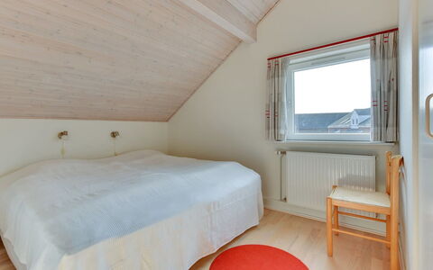 Jovanka - 2.3Km from the Sea: Bois, Sol, Sol, Plafond, Design Intérieur, Chambre, Lit, Parquet, Domicile, Drap De Lit