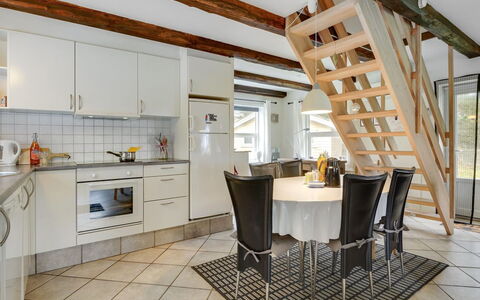 Lyyli - 1Km from the Sea: Maison, Toit, Domicile, Chalet, Cabanon, Batiments Jardin, Siding, Cour, Cabane En Rondins, Cabane