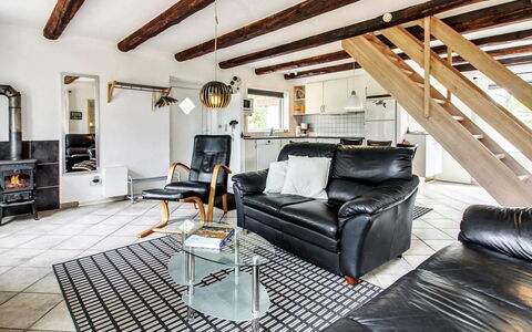 Lyyli - 1Km from the Sea: Maison, Toit, Domicile, Chalet, Cabanon, Batiments Jardin, Siding, Cour, Cabane En Rondins, Cabane
