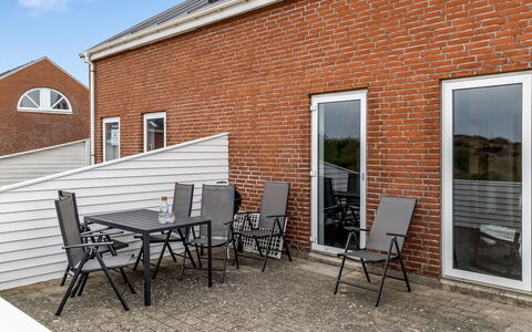 Sighwald - 2.3Km from the Sea: Chalet, Domicile, Maison, Toit, Porche, Biens, Siding, Batiments Jardin, Ferme, Cour