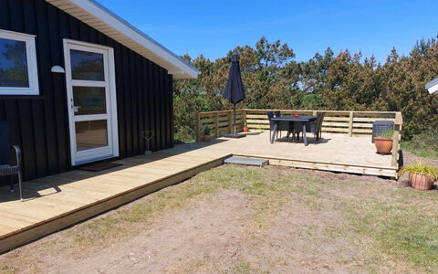 Elgin - 1.8Km from the Sea: 