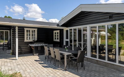 Henriethe - 1.1Km from the Sea