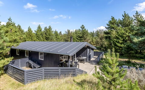 Roald - 2.2Km from the Sea: Domicile, Chalet, Porte, Biens, Ombre, Siding, Dur, Batiments Jardin, Porche, Conception