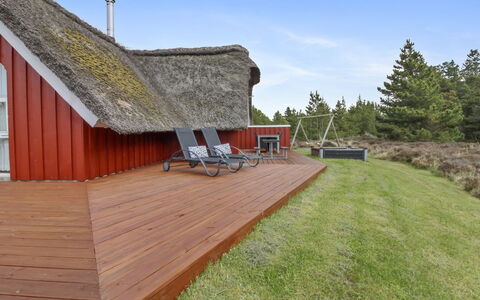 Dida - 3.1Km from the Sea: Chalet, Jardin, Siding, Batiments Jardin, Ombre, Cour, Arrière-Cour, Pelouse, Ferme, Aménagement Paysager