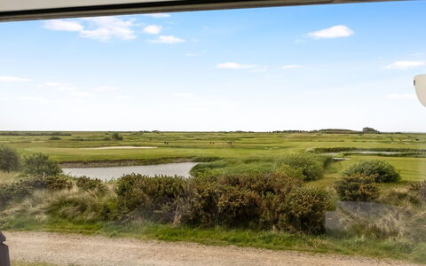Drita - 2.3Km from the Sea: Chalet, Domicile, Maison, Toit, Porche, Biens, Siding, Batiments Jardin, Ferme, Cour