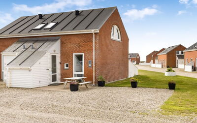 Ameli - 2.3Km from the Sea