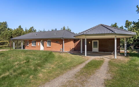Agusta - 1.1Km from the Sea: Toit, Maison, Zone Résidentielle, Domicile, Biens, Chalet, Conception