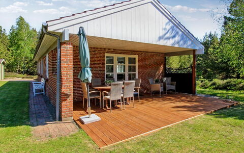 Angret - 3.5Km from the Sea: Herbe, Maison, Toit, Domicile, Chalet, Arbuste, Lot Terre, Zone Rurale, Ferme, Couverture De Sol