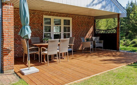 Angret - 3.5Km from the Sea: Herbe, Maison, Toit, Domicile, Chalet, Arbuste, Lot Terre, Zone Rurale, Ferme, Couverture De Sol