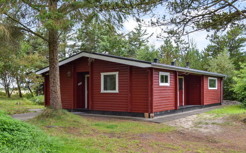 Odsten - 1Km from the Sea: Bois, Maison, Chalet, Domicile, Toit, Siding, Batiments Jardin, Porte, Cabanon, Cabane En Rondins